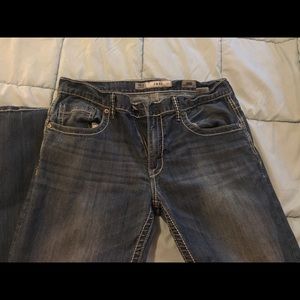 Men’s buckle jeans